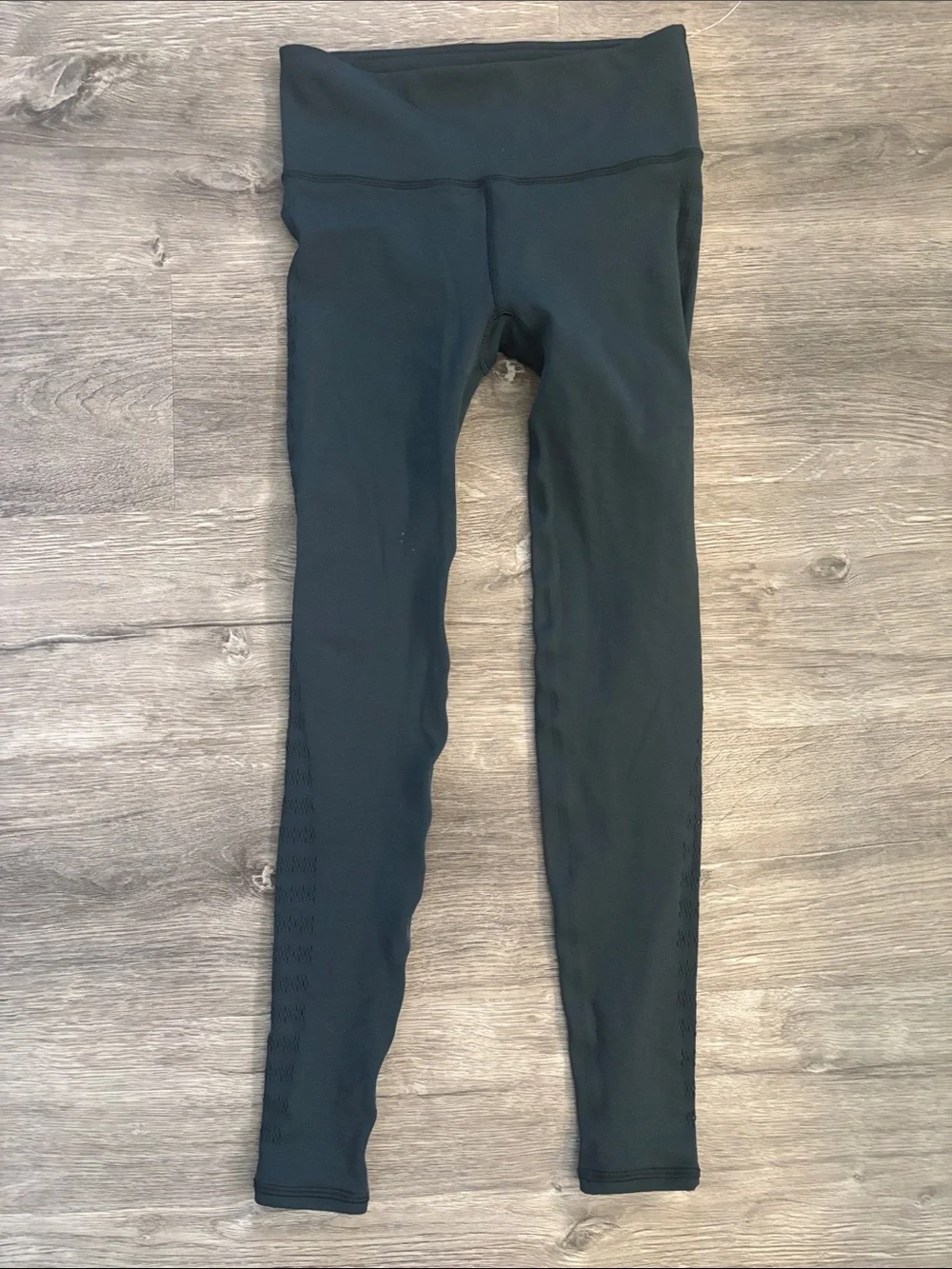 Lululemon Olive Green Racerback Crop Tank Top size S